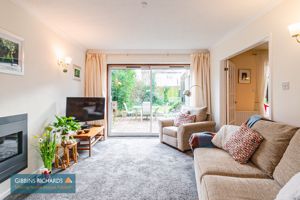 Sitting Room- click for photo gallery